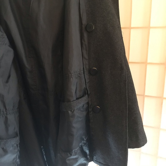 Wool coat - Picture 6 of 6